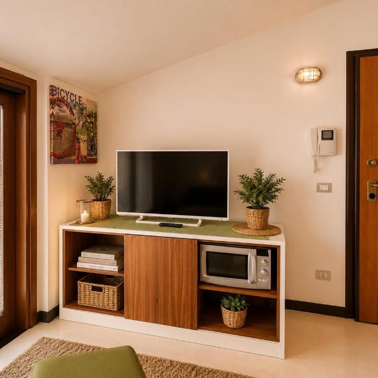 Il Piccolo Attico - Appartamento con 1 Camera da Letto - 6