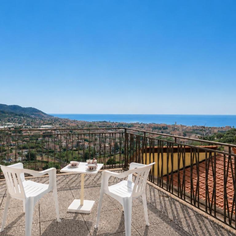 Panoramic Sea Views - Historic 3 Bedroom Hilltop Home - Casa Vacanze con 3 Camere da Letto - 2