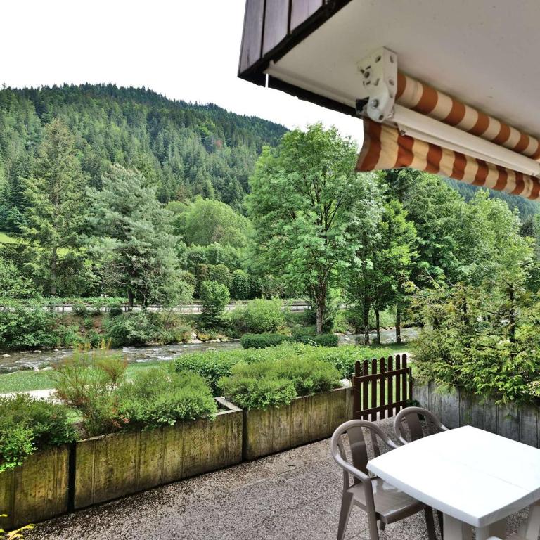 Confortable 2 Pièces + Cabine pour 4 Personnes au Centre-Ville, Terrasse, Proche Navettes - FR-1-458-169 - Apartment - 15
