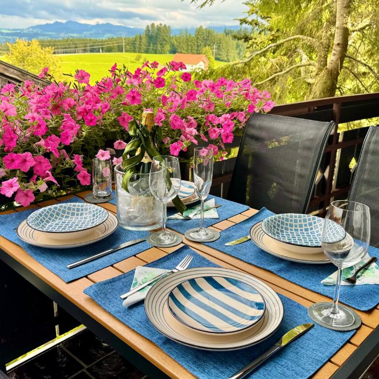 LuxLife - Panorama Bergblick, Sauna, Balkon, Luxus Pur - Apartment mit 2 Schlafzimmern - 50
