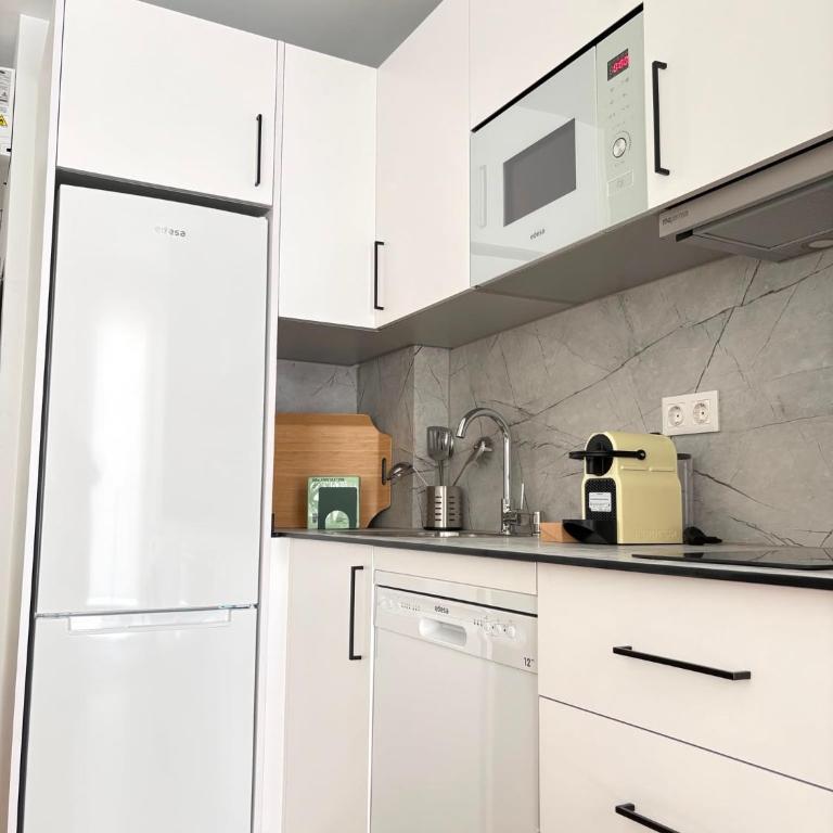 Berrocal Signature Apartments - Studio Familial - 4