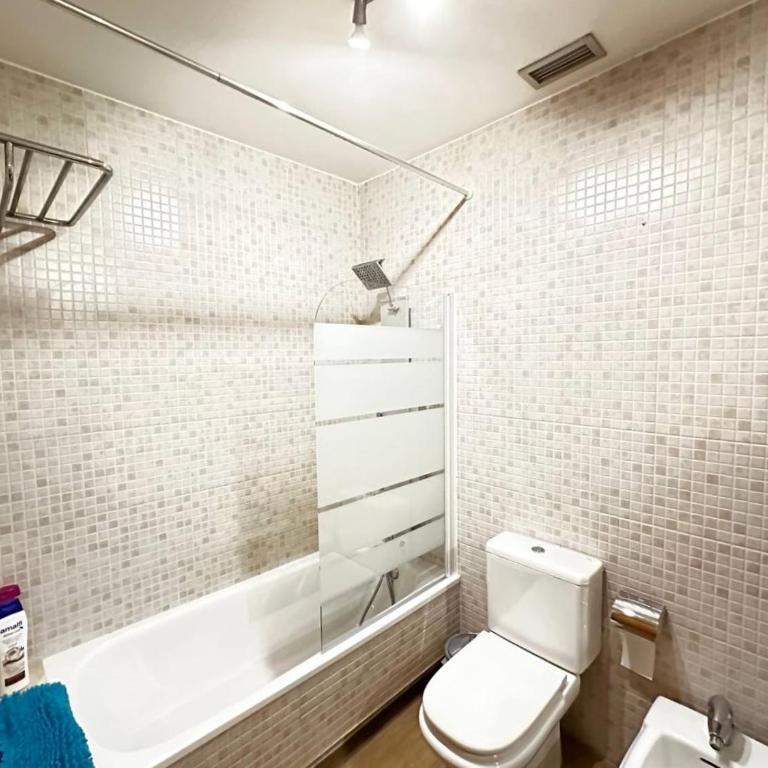 Habitaciones Aribau133 - Habitación Doble con baño privado - 3