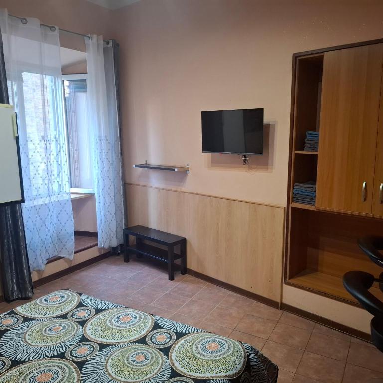 Gina B&B - Triple Room with Private Bathroom - 7
