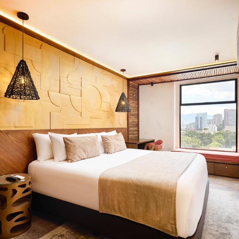 Golden Valley Hotel - Superior Suite - 6