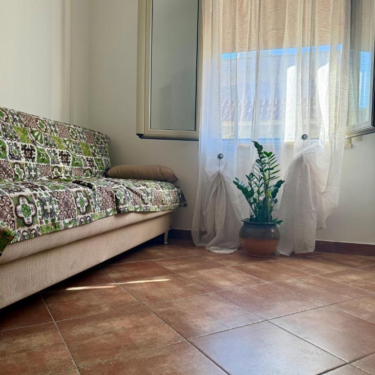 Slow Clay Home - One-Bedroom Apartment - 5