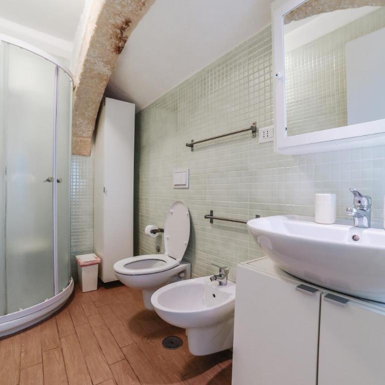 A L Tourist House - La Corte di Cavuor - Appartamento con 1 Camera da Letto - 4