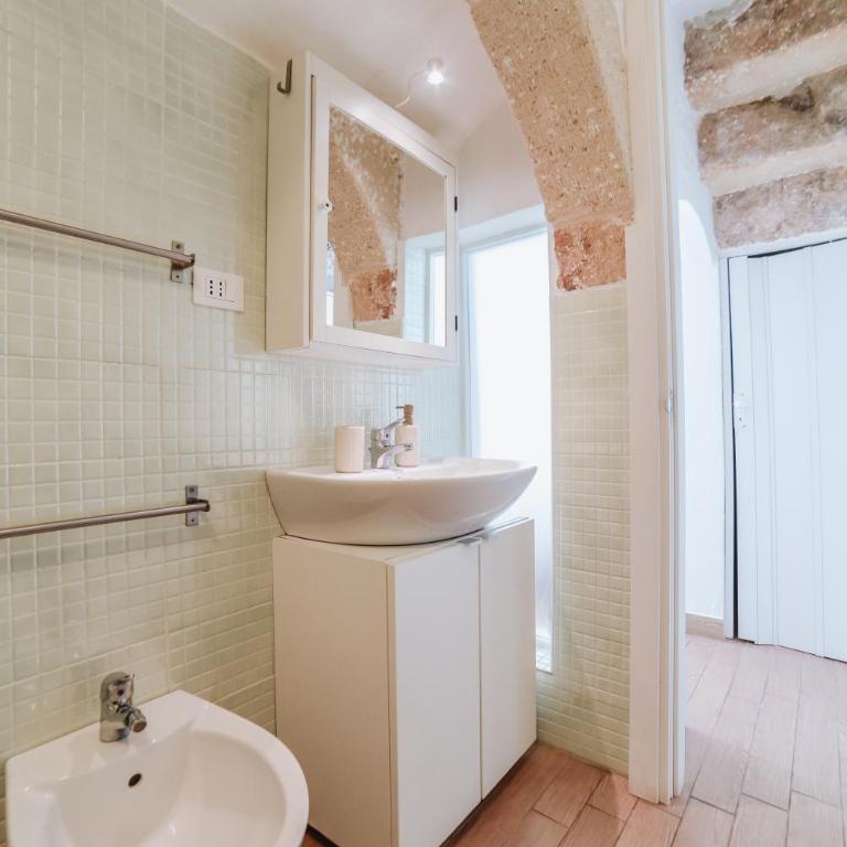 A L Tourist House - La Corte di Cavuor - Appartamento con 1 Camera da Letto - 13