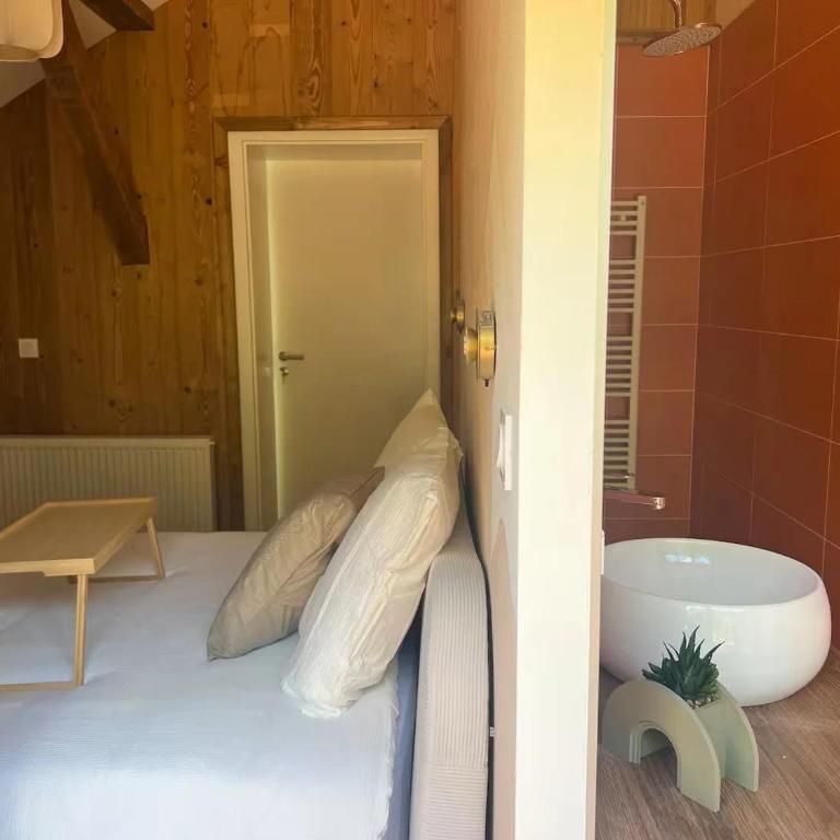 La Clé des Champs - « Le Loft » - Jacuzzi Privé - Apartment - 6