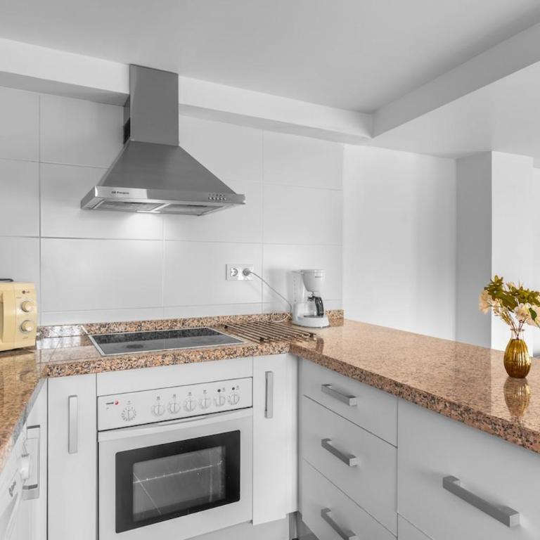 Golden Nest I Sea Views I 2 Homes I BBQ I AC - Casa de 4 dormitorios - 6