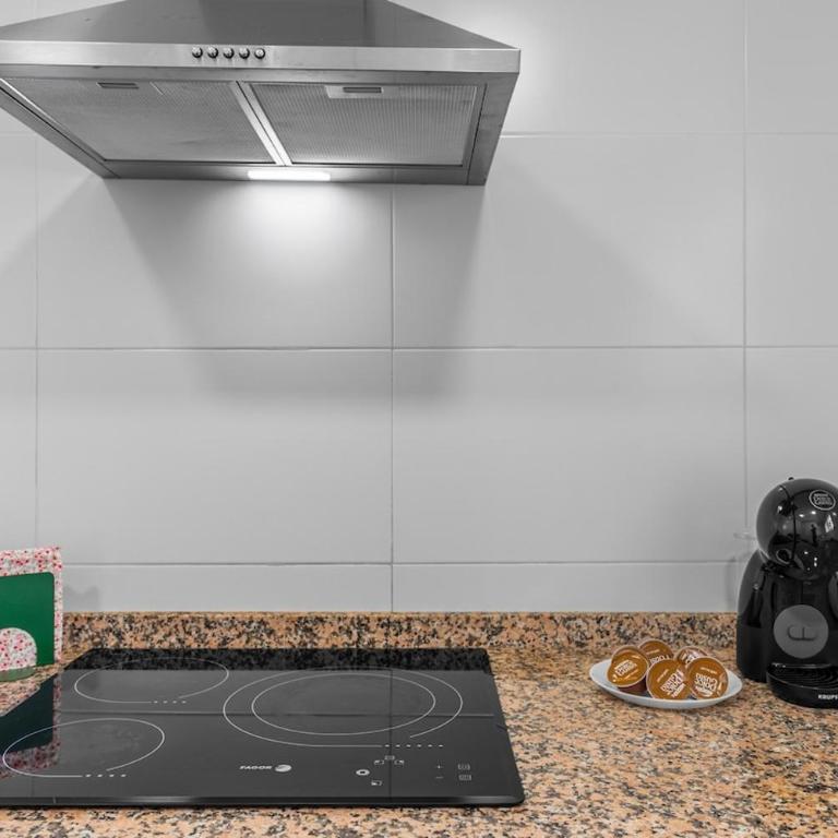 Golden Nest I Sea Views I 2 Homes I BBQ I AC - Casa de 4 dormitorios - 22