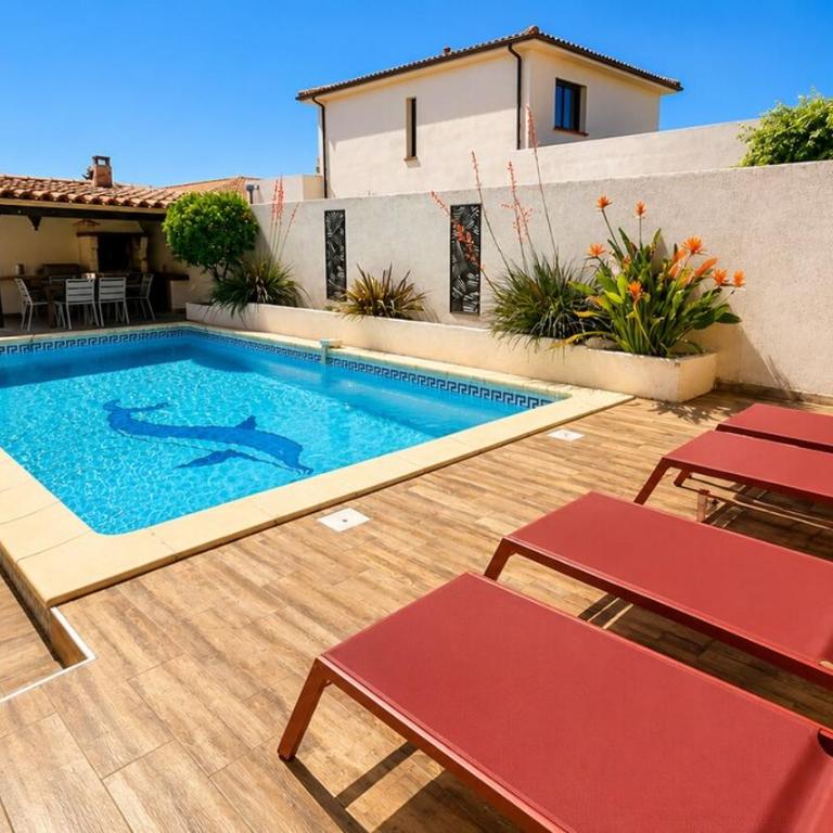 Villa Sauvignon Clim Piscine Wifi - Three-Bedroom Villa - 2