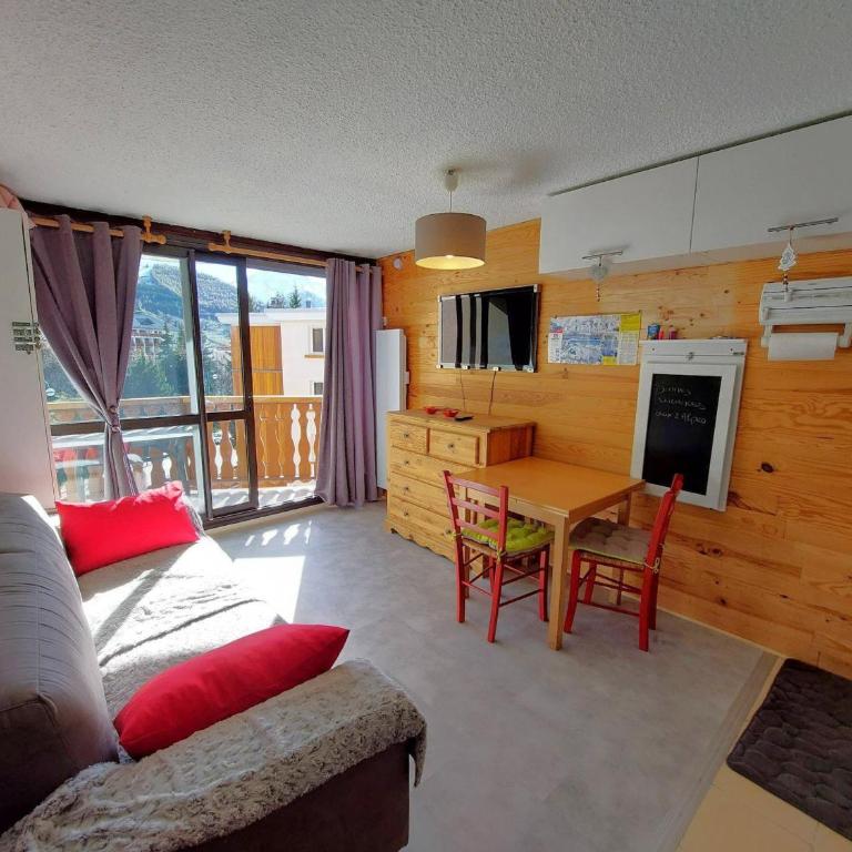 Studio moderne, centre station, terrasse sud, animaux admis - FR-1-516-194 - Studio - 1