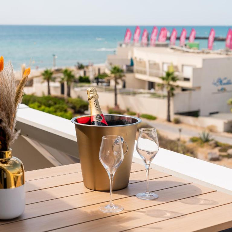 Village Naturiste R4N- Le Vip Sea View - One-Bedroom Apartment - 25