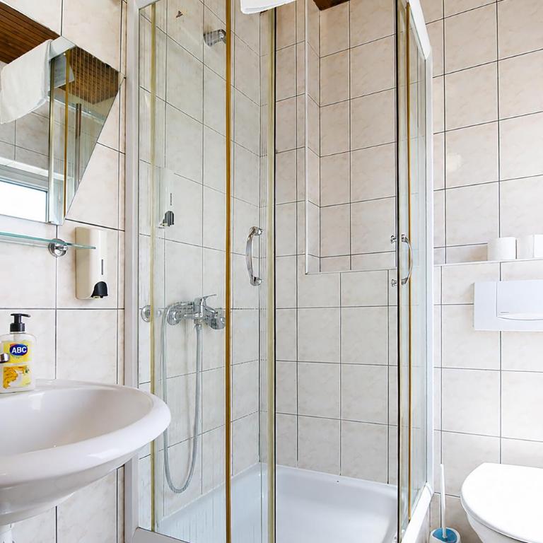 Doria Apartments - Standard Dreibettzimmer - 2
