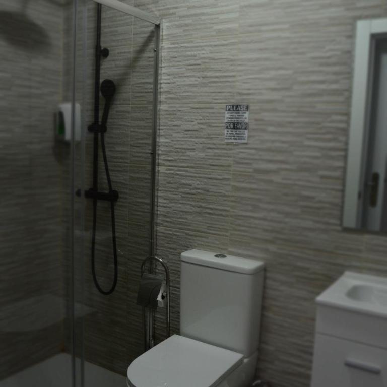 RI HOSTELs - Habitación Triple con baño privado - 1