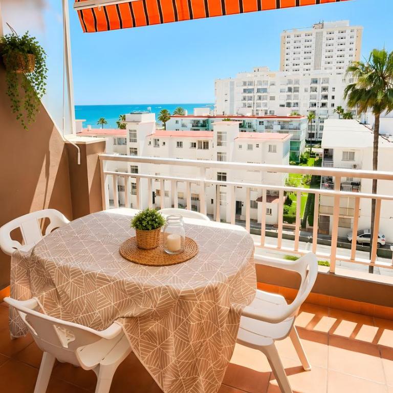 Apartment With Pool Facing The Sea - Two-Bedroom Deluxe Apartment with Ocean View - 19