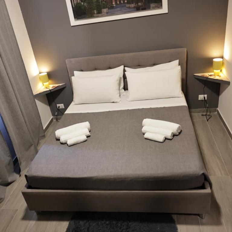 Europa INN - Deluxe Double Room with Shower - 9