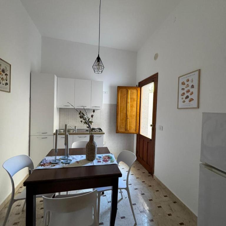 La casa di GiòGiò - Appartamento con 2 Camere da Letto - 26