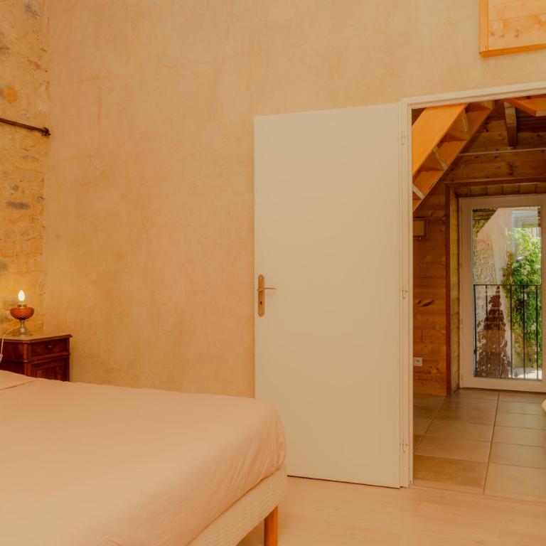 La Souche Fleurie, Cottage Lucien - Maison de Vacances 3 Chambres - 25