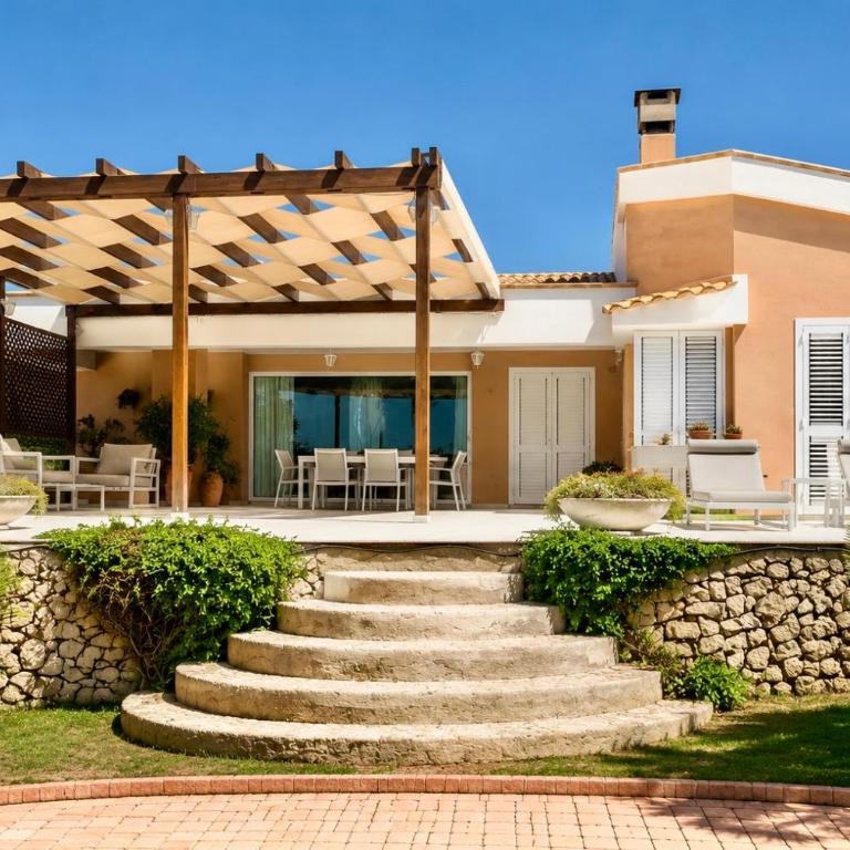 Villa Luce Exclusive Seafront Villa by BlueWhisper - Villa Fronte Spiaggia - 2