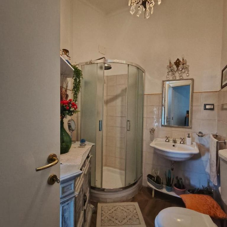 Sun & Beach - Double Room with Private Bathroom - 1