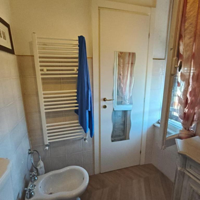 Sun & Beach - Double Room with Private Bathroom - 2