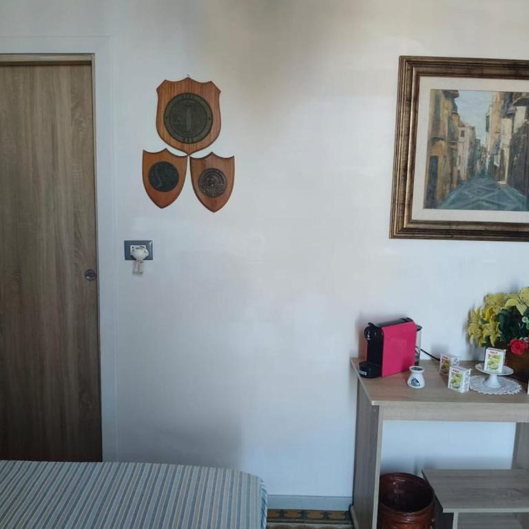 Sun & Beach - Double Room with Private Bathroom - 3