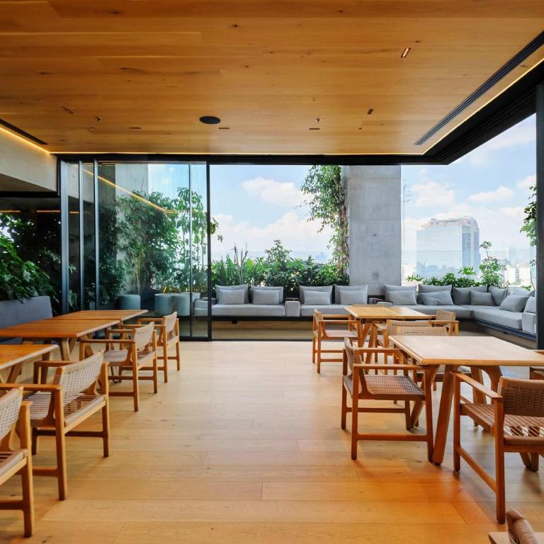 Upscale Loft in the Heart of Cuauhtemoc - One-Bedroom Apartment - 42