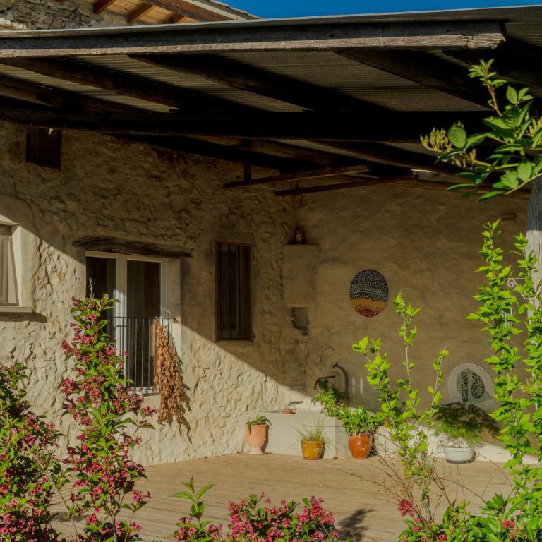 La Souche Fleurie, Cottage Lucien - Maison de Vacances 3 Chambres - 58