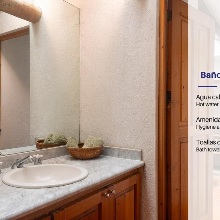 Charm and Comfort in Valle de Bravo 3 Bedrooms - Three-Bedroom Vacation Home - 12