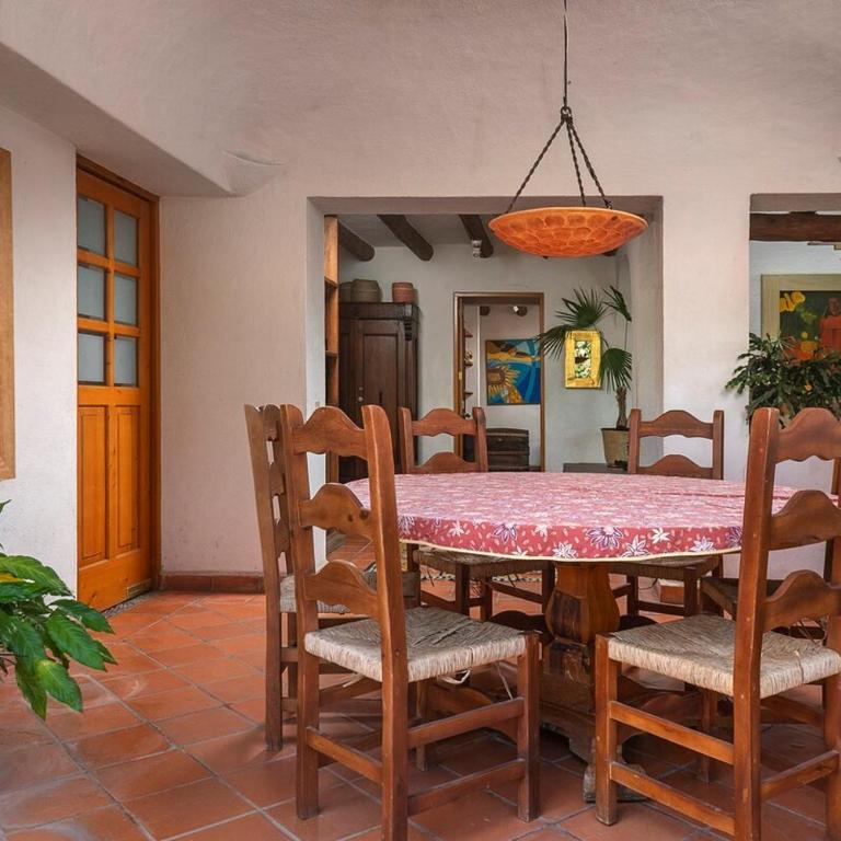 Charm and Comfort in Valle de Bravo 3 Bedrooms - Three-Bedroom Vacation Home - 21