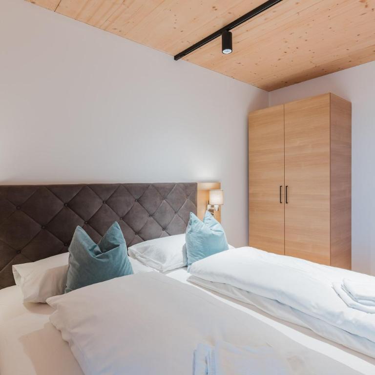 Ferienwohnung Premium - Apartment mit 2 Schlafzimmern und Balkon - 3