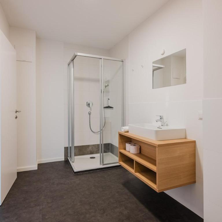 Ferienwohnung Premium - Apartment mit 2 Schlafzimmern und Balkon - 7
