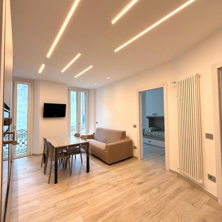 Domus Larius - Lake Apartment - Two-Bedroom Apartment - 14