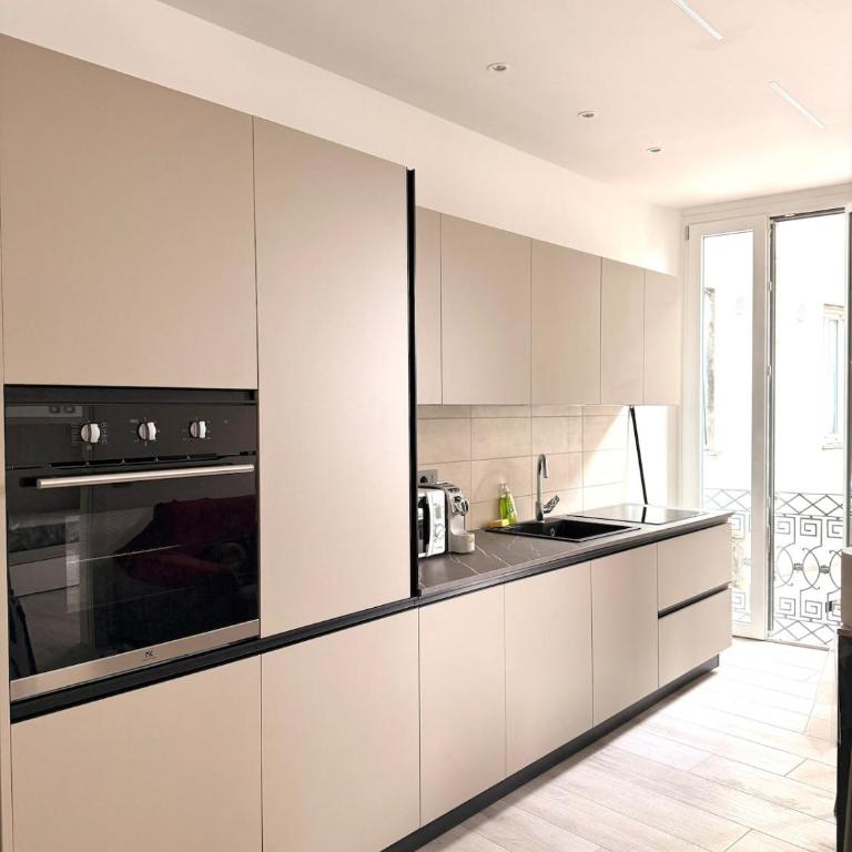 Domus Larius - Lake Apartment - Two-Bedroom Apartment - 16