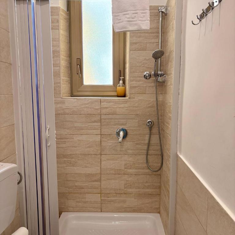 Monia Coliseum Apartment - Two-Bedroom Apartment - 15