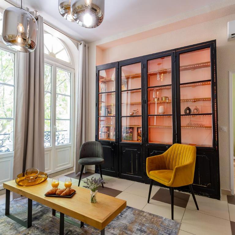 Le Riquet Haussmannien - Confort & Elégance - Climatisé - PLEIN COEUR BEZIERS - Proximité Commerces et Transports immédiat - TheWhiteGlove Services - OFFRE SPECIALE NOUVEL HEBERGEMENT - Appartamento con 2 Camere da Letto - 25
