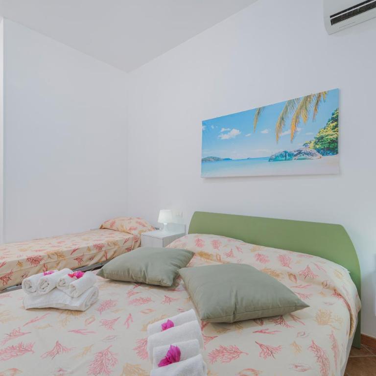 Camping Villaggio Egad - Standard Quadruple Room - 10
