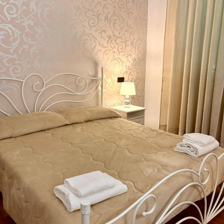 Monia Coliseum Apartment - Two-Bedroom Apartment - 1