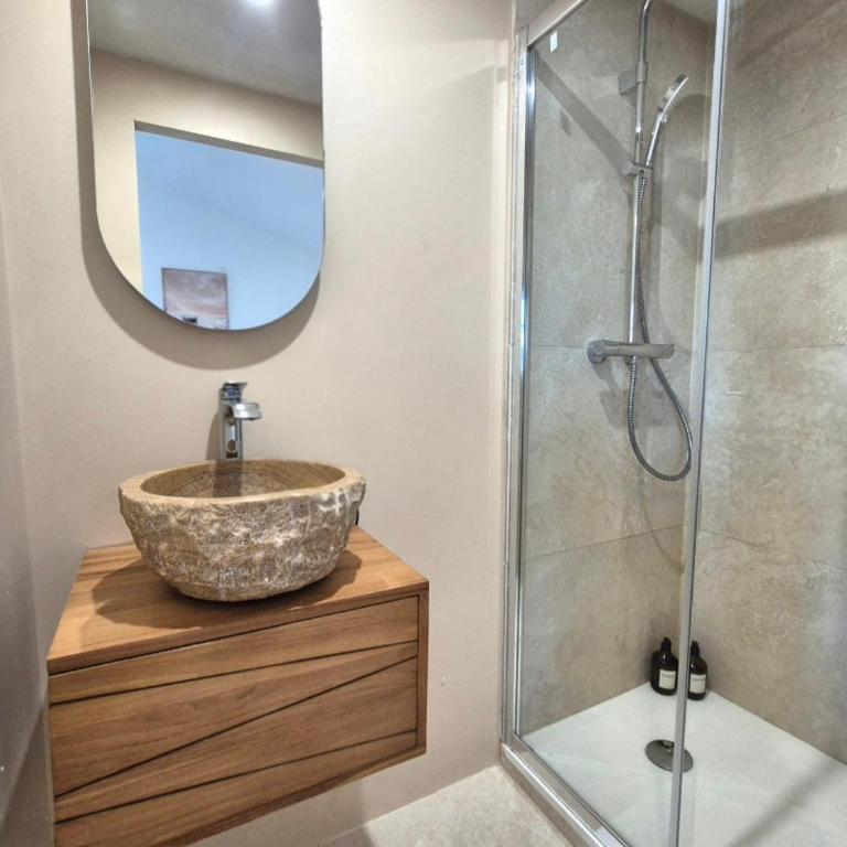 Villa Noosa, plein sud, familiale avec sa piscine privé - Casa de 4 dormitorios - 7