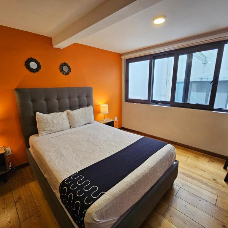 Singular Sócrates - Standard Double Room with Shared Bathroom - 9