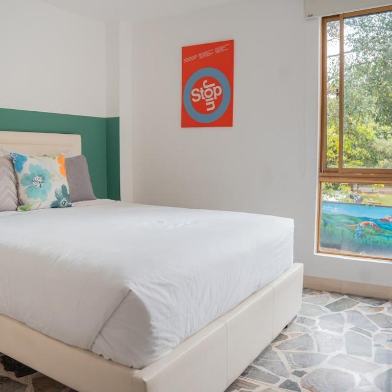 Exclusive Villa in Poblado 12 rooms 24 PPL - One-Bedroom Villa - 24