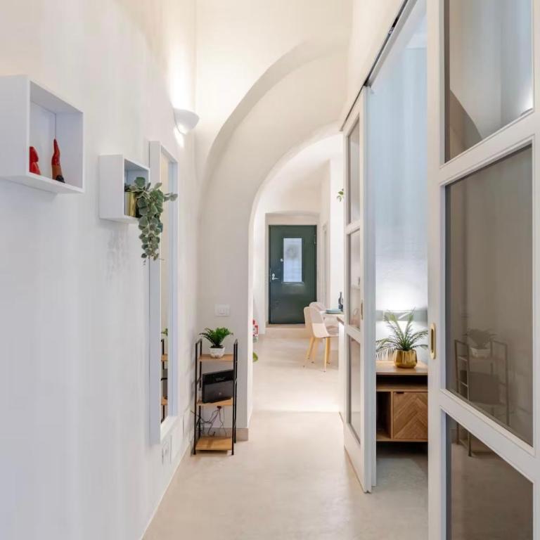 Domus Parthenope Comfort - Two-Bedroom Apartment - 10