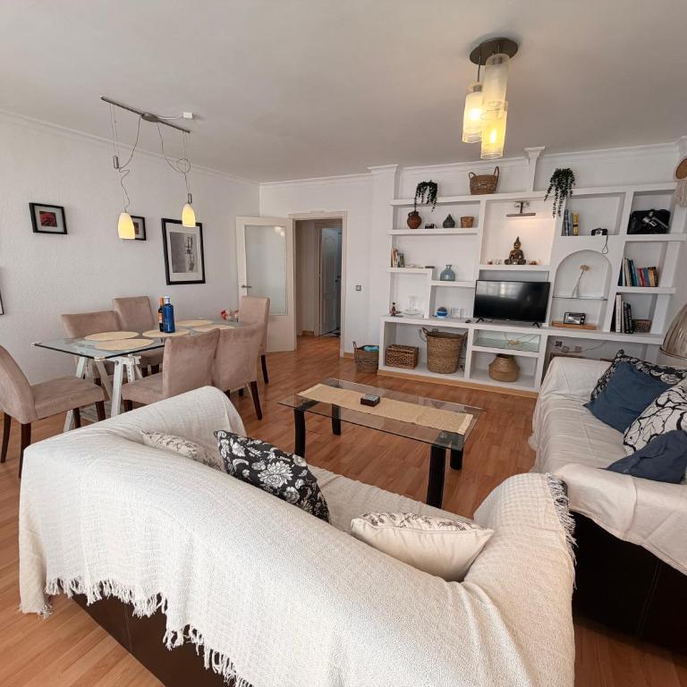 Castillo Sea Breeze Apartment - Apartamento de 3 dormitorios - 4