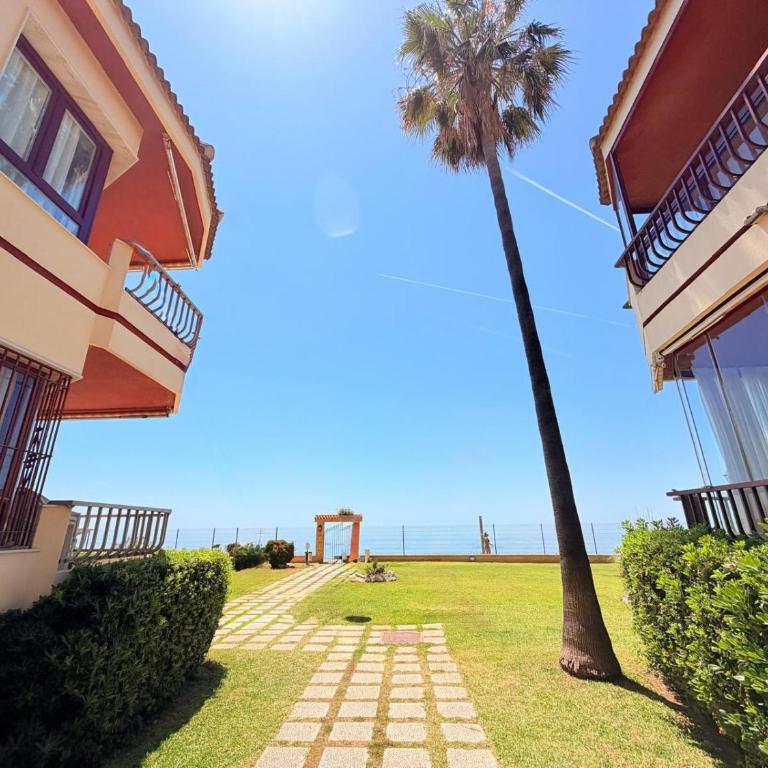 Sea Front View with Pool Paddle and Tennis Mijas - Apartamento de 1 dormitorio - 25