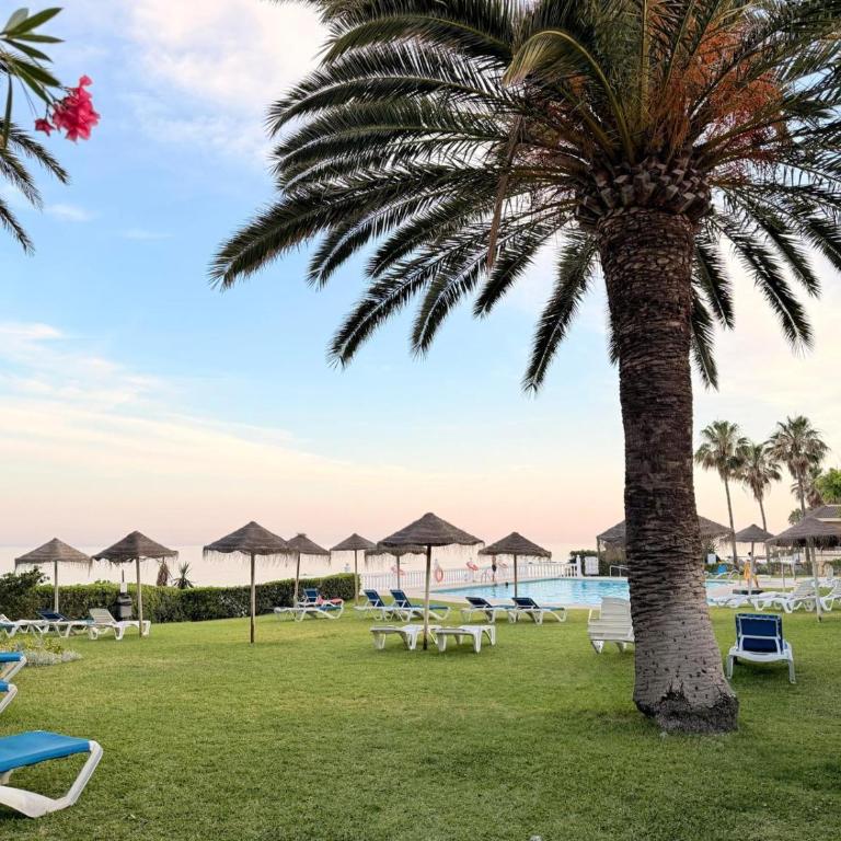 Sea Front View with Pool Paddle and Tennis Mijas - Apartamento de 1 dormitorio - 22
