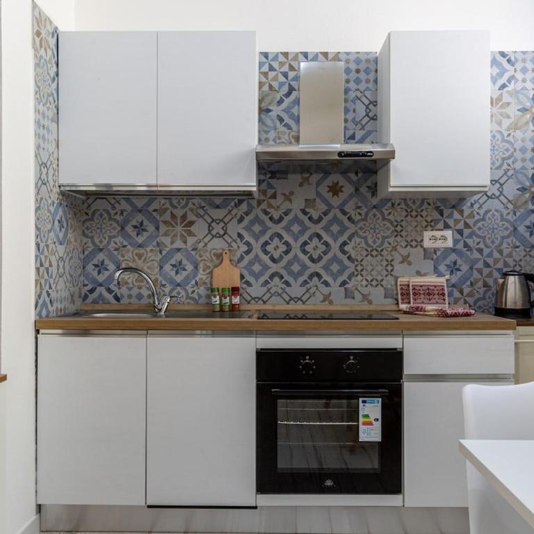 Virgilio House 3 - Two-Bedroom Apartment - 30