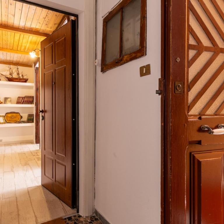Virgilio House 3 - Two-Bedroom Apartment - 33