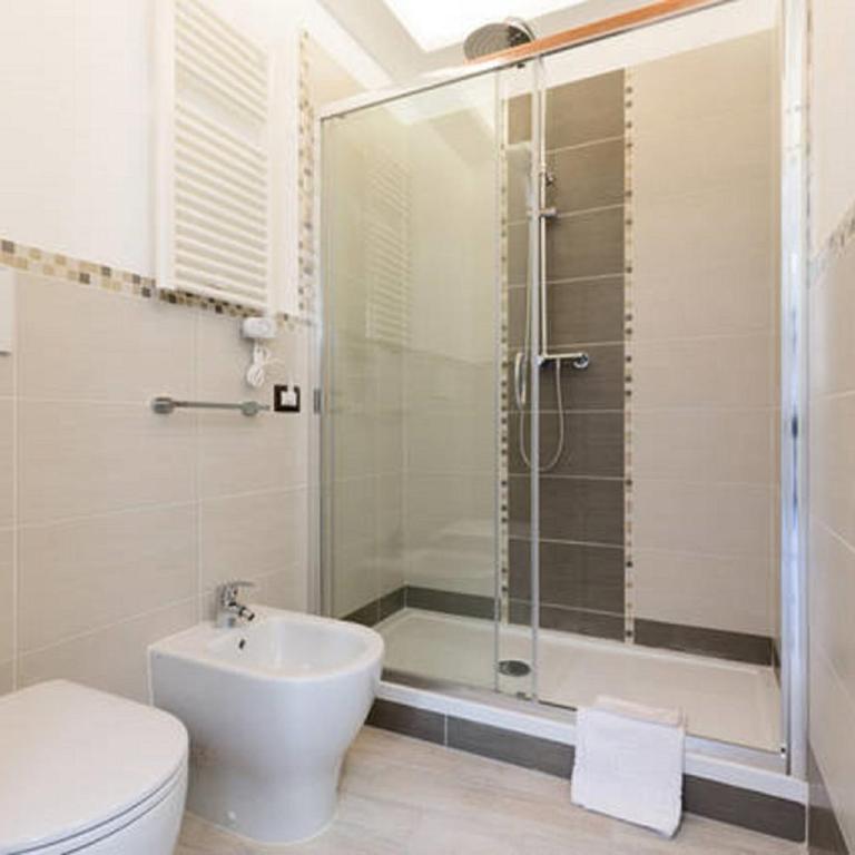 Casa Vacanze Colosseum by Serena - Apartment - 11