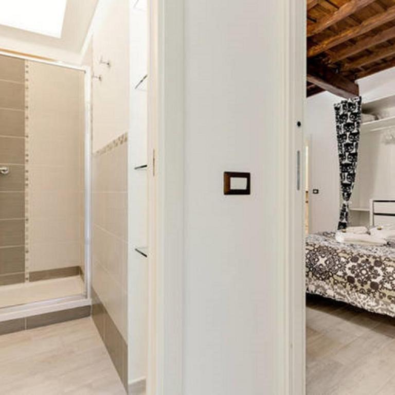 Casa Vacanze Colosseum by Serena - Apartment - 6